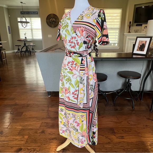 Who What Wear Maxi Floral Wrap Dress Size Small Scarf Print Long Length Colorful - Picture 3 of 16